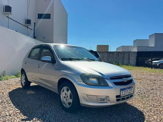 CHEVROLET CELTA 1.0 MPFI ADVANTAGE 8V FLEX 4P MANUAL CHEVROLET CELTA 1.0 MPFI ADVANTAGE 8V FLEX 4P MANUAL